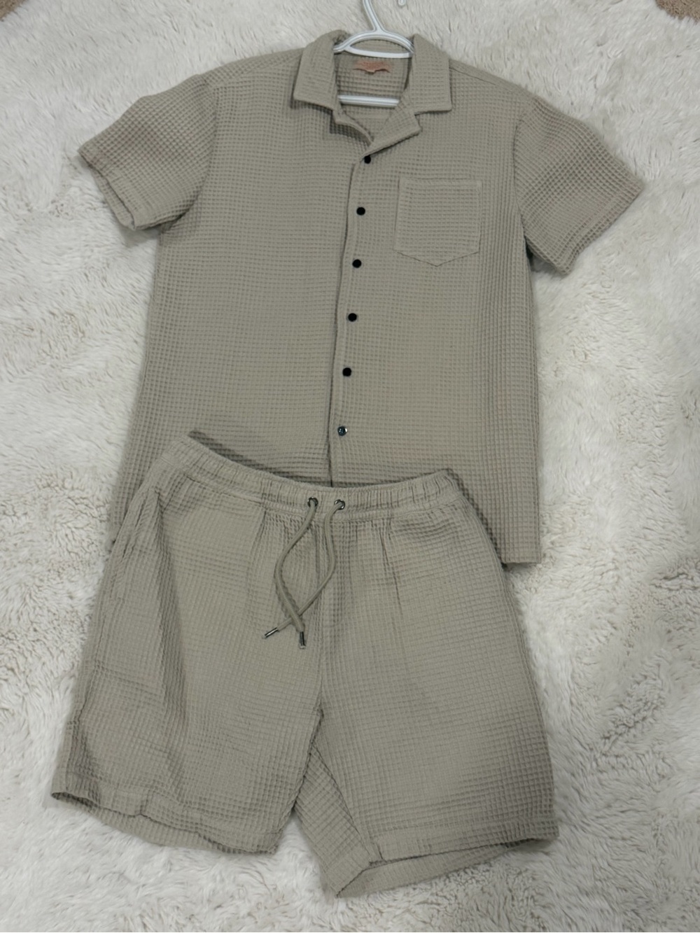 Men's resort wear set - Textured Short-Sleeve Button Shirt and shorts - Beige